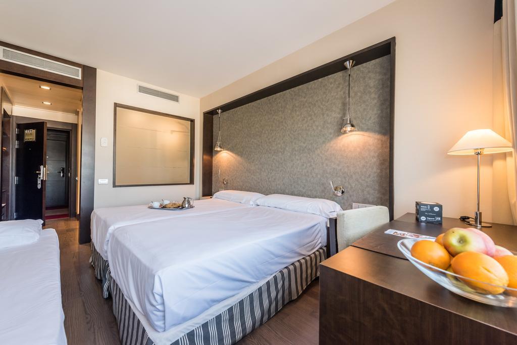 Hotel Mercader Madrid Exteriér fotografie